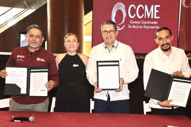 Firma de Convenio con el Consejo Coordinador De mujeres Empresarias Capitulo Yucatán.