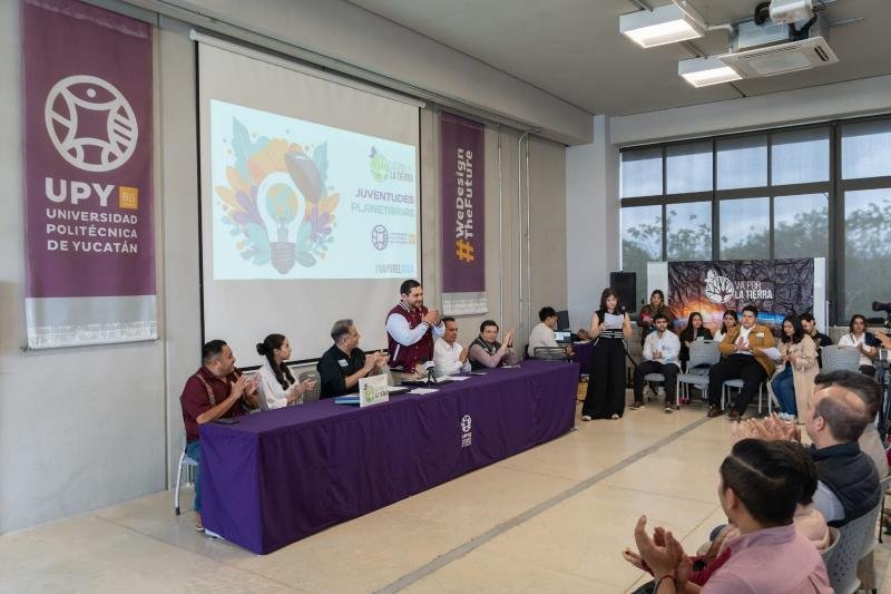 UPY y Va por la Tierra firman convenio para impulsar innovación ambiental 1 Va por la Tierra